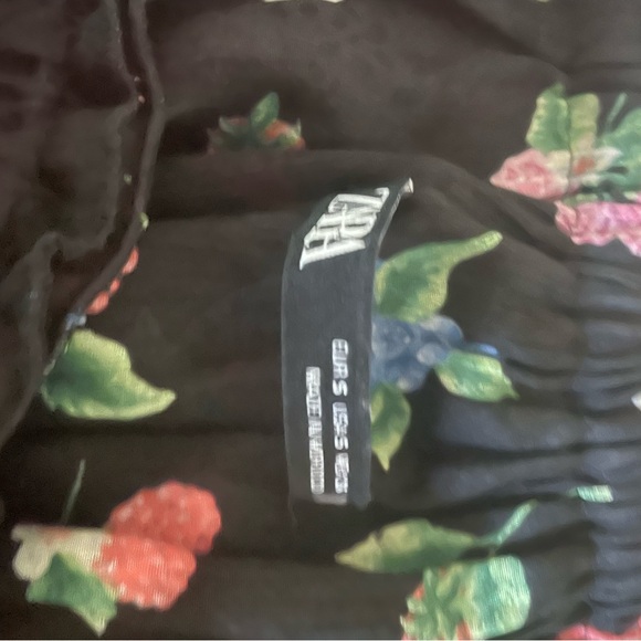 Zara Floral Crop Top Size‎ Small - Picture 4 of 4